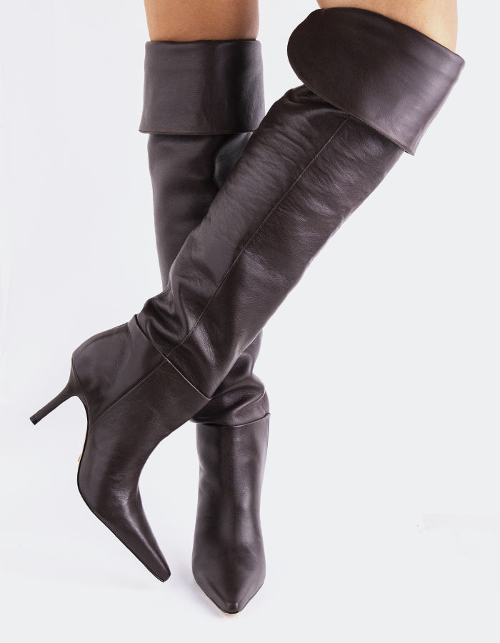 L'INTERVALLE Hazley Bottes à talons hauts pour femmes en cuir Brun