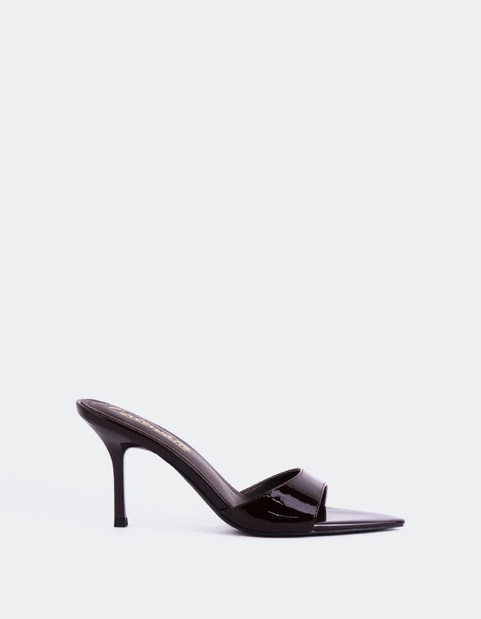 L'INTERVALLE Hedel Femmes Mule Sandales Brun Verni