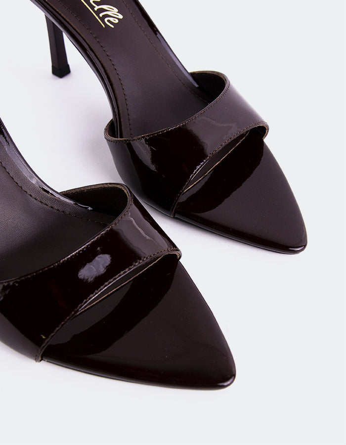 L'INTERVALLE Hedel Femmes Mule Sandales Brun Verni