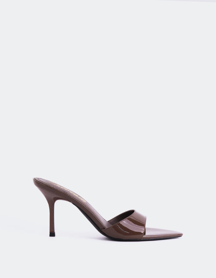 L'INTERVALLE Hedel Femmes Mule Sandales Mocha Verni