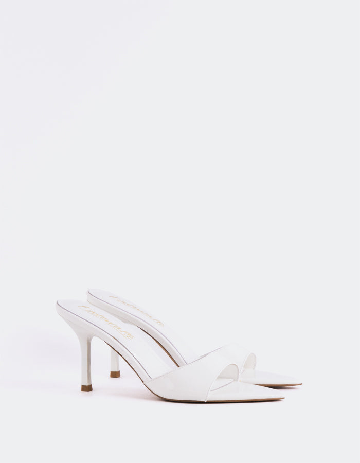 L'INTERVALLE Hedel Femmes Mule Sandales Blanc Cassé Verni