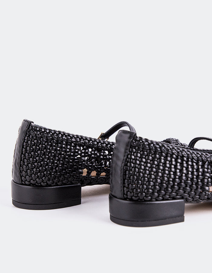 L'INTERVALLE Izaro Femmes Mary Jane Chaussures plates Noir Woven