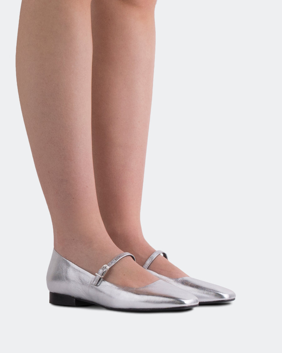 L'INTERVALLE Jaria Women's Shoe Ballerina Silver Leather