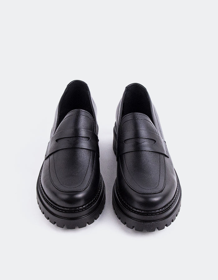 L'INTERVALLE Jayvie Women's Penny Loafers Black Leather
