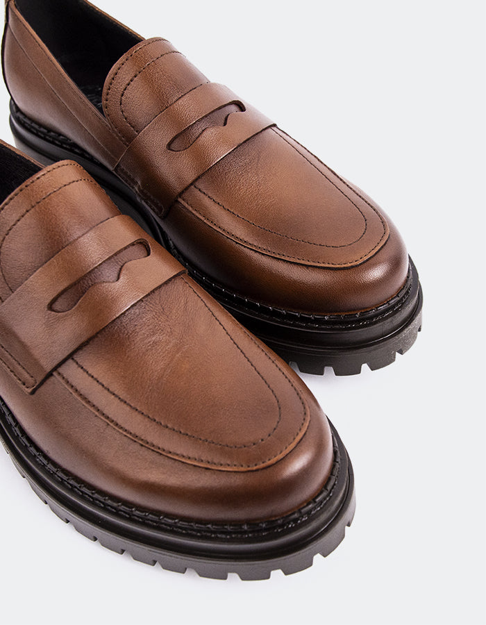 L'INTERVALLE Jayvie Women's Penny Loafers Tan Leather