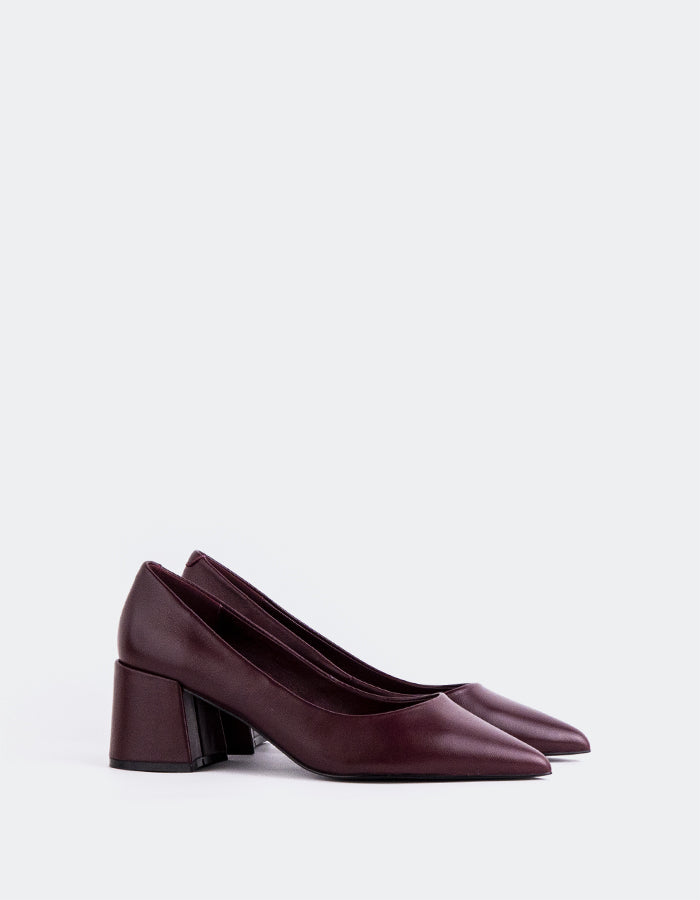 L'INTERVALLE Josephine Women's Shoe Mid Heel Pumps Burgundy Leather