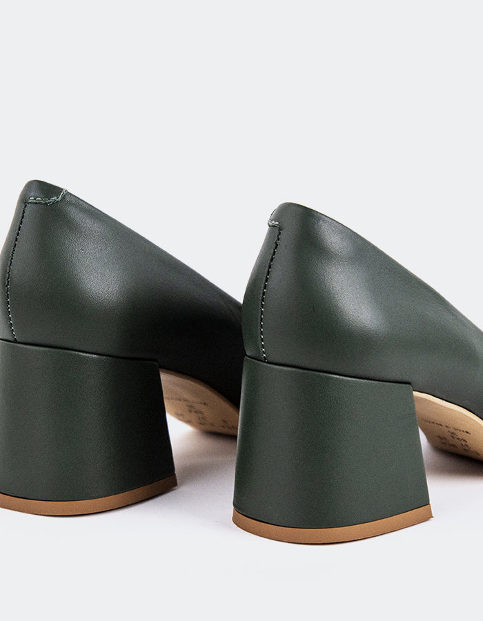 L'INTERVALLE Josephine Women's Shoe Mid Heel Pumps Dark Green Leather