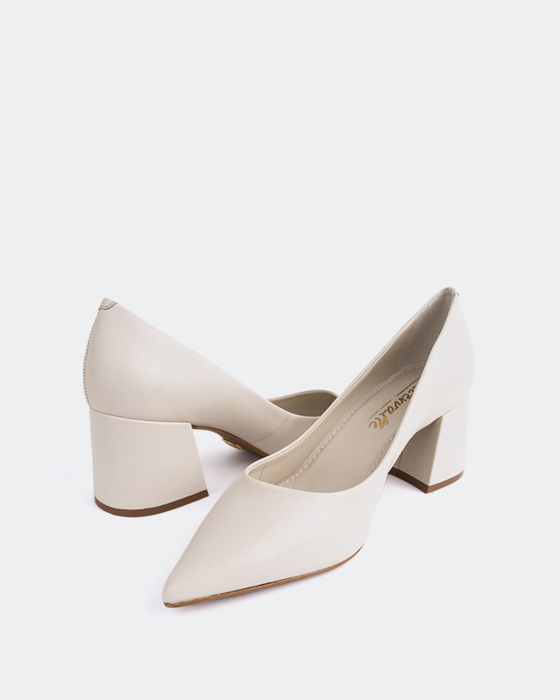 L'INTERVALLE Josephine Women's Shoe Mid Heel Pumps Off White Leather
