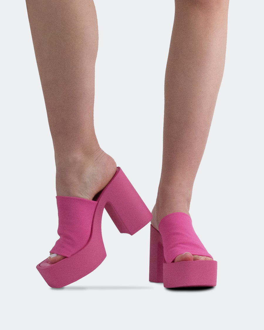 L'INTERVALLE Jourdan Women's Sandal Platform Fuchsia Lycra