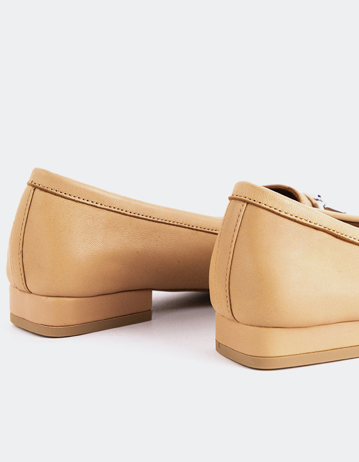 L'INTERVALLE Kallima Femme Loafer Pump Shoe Chameau Leather