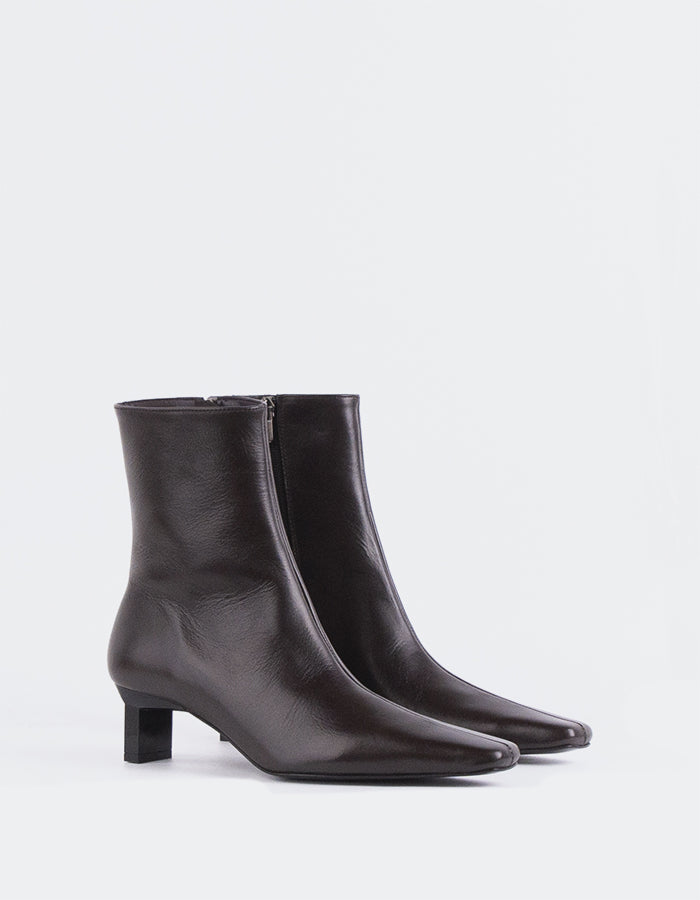 L'INTERVALLE Karylle Women's Ankle Boots Brown Leather