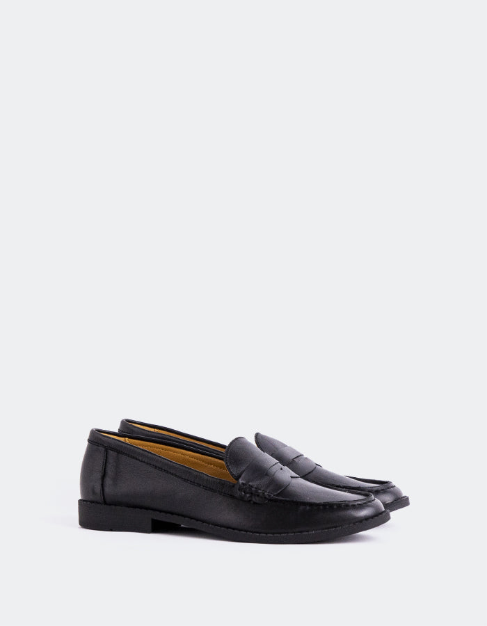 L'INTERVALLE Lettine Women's Penny Loafers Black Leather