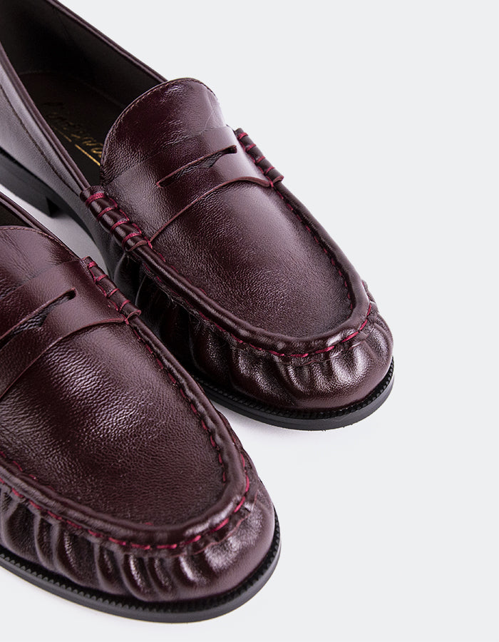 L'INTERVALLE Luchino Women's Penny Loafers Burgundy Leather