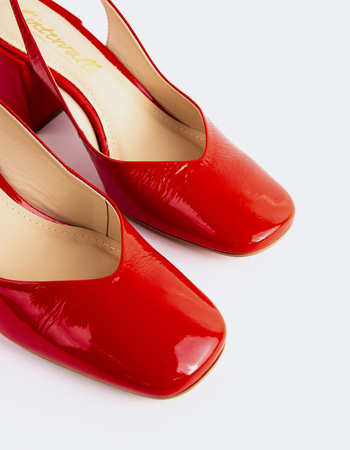 L'INTERVALLE Lysiah Femmes Escarpins à Bride Arrière Chaussures Off Rouge Naplack