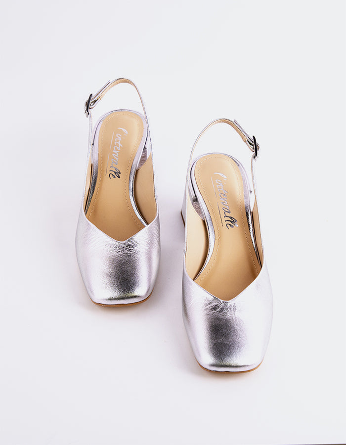 L'INTERVALLE Lysiah Femmes Escarpins à Bride Arrière Chaussures Cuir Argent