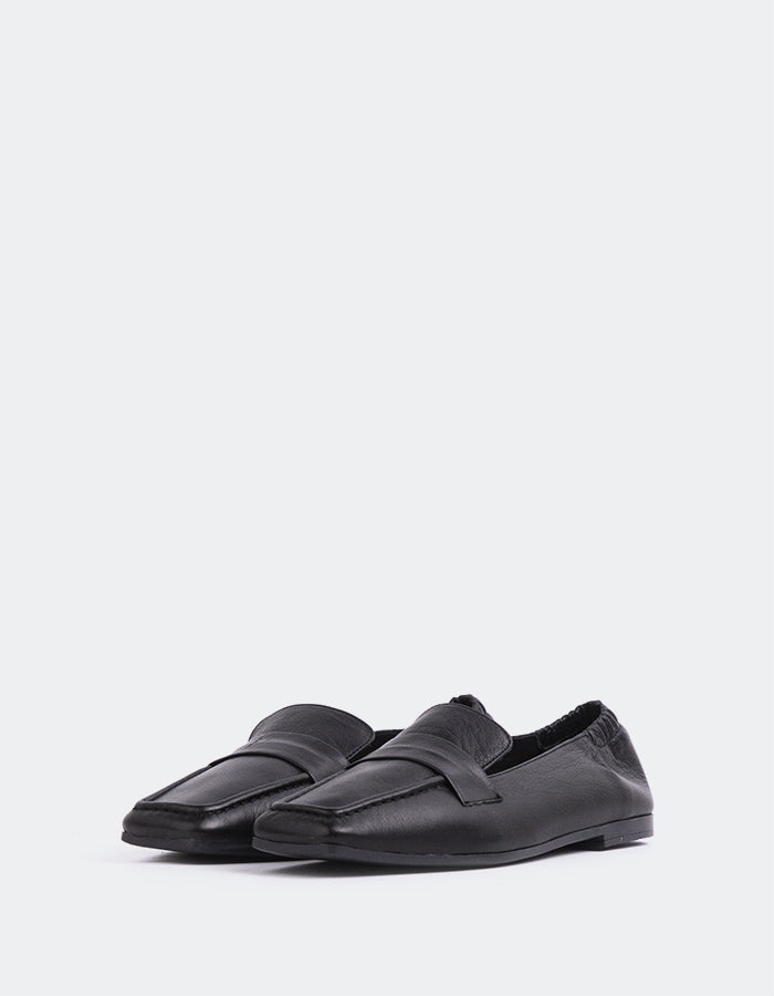 L'INTERVALLE Medici Women's Shoe Loafer Black Leather