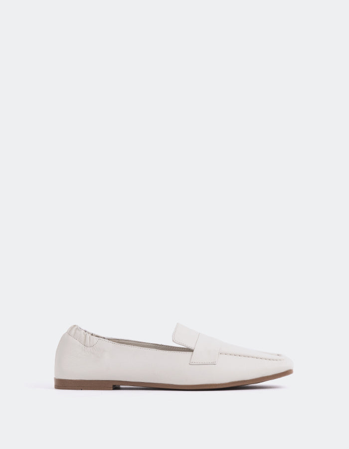 L'INTERVALLE Medici Women's Shoe Loafer Ice/White Leather