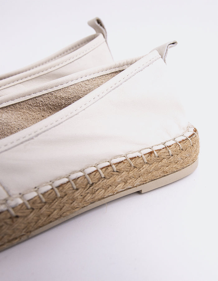 L'INTERVALLE Medusa Chaussures d'espadrille pour femmes Cuir blanc