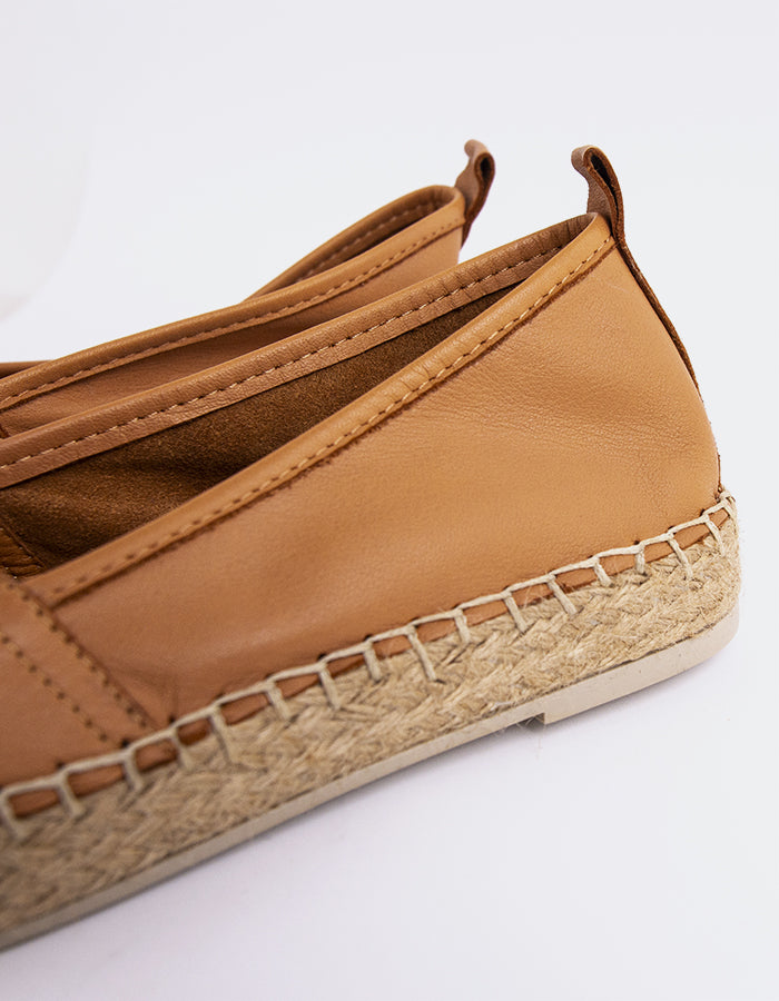 L'INTERVALLE Medusa Chaussure Espadrille Femme Ocre Cuir