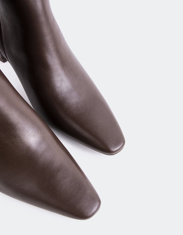 L'INTERVALLE Murazzi Bottes hautes à talons hauts pour femmes Brun