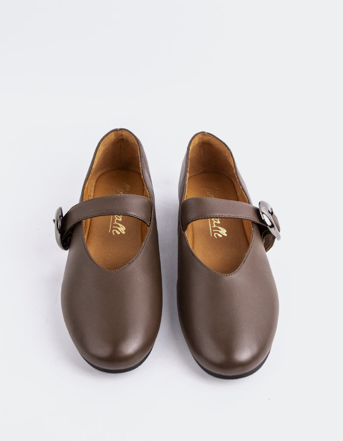 L'INTERVALLE Nikole Chaussures plates  Mary Jane pour femmesBrun