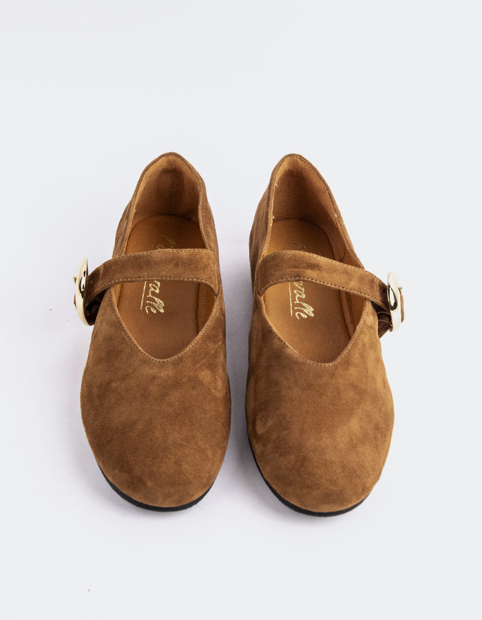 L'INTERVALLE Nikole Chaussures plates  Mary Jane pour femmesOcre Suède
