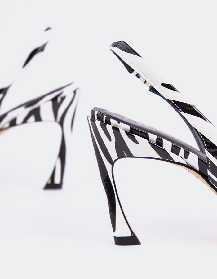L'INTERVALLE Norwida Women's Slingback Shoe Zebra Naplack