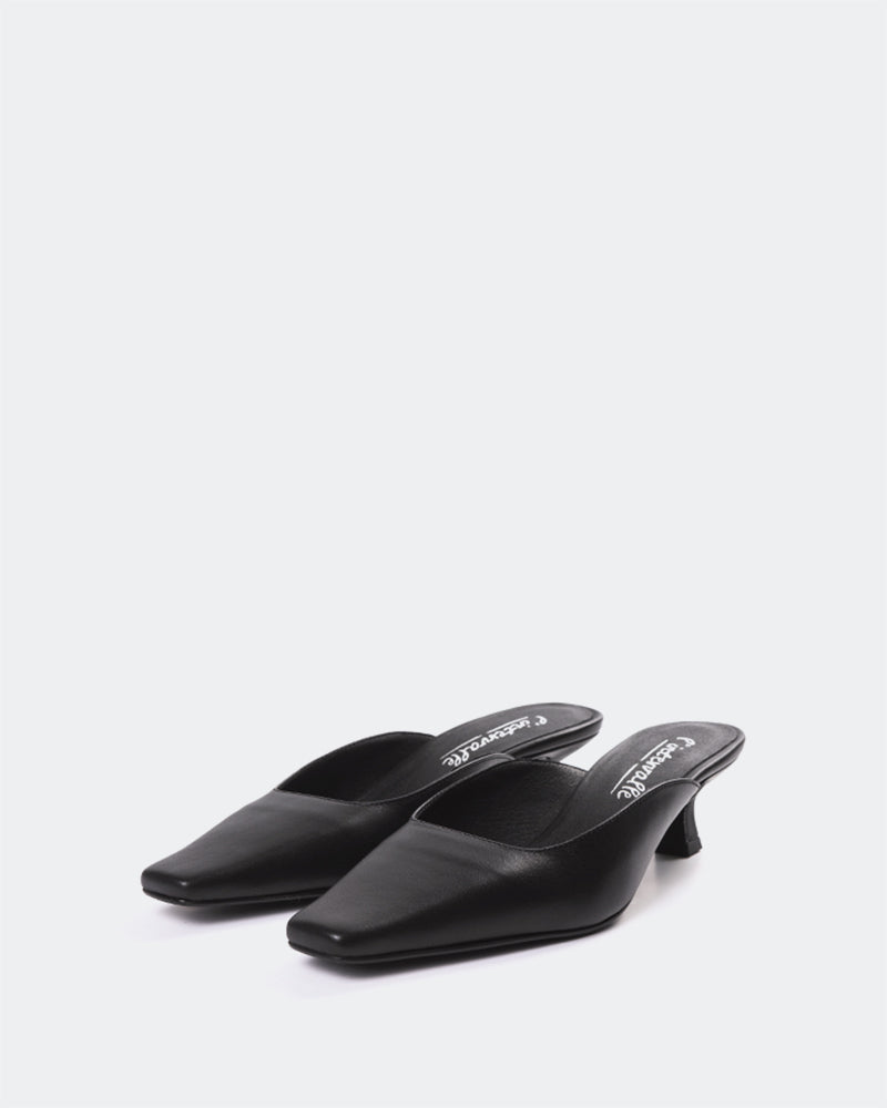 L'INTERVALLE Nostrand Women's Shoe Mid Heel Mule Black Leather