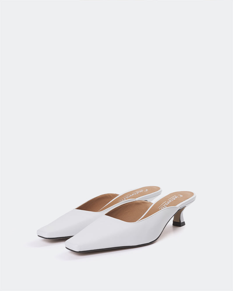 L'INTERVALLE Nostrand Women's Shoe Mid Heel Mule White Leather