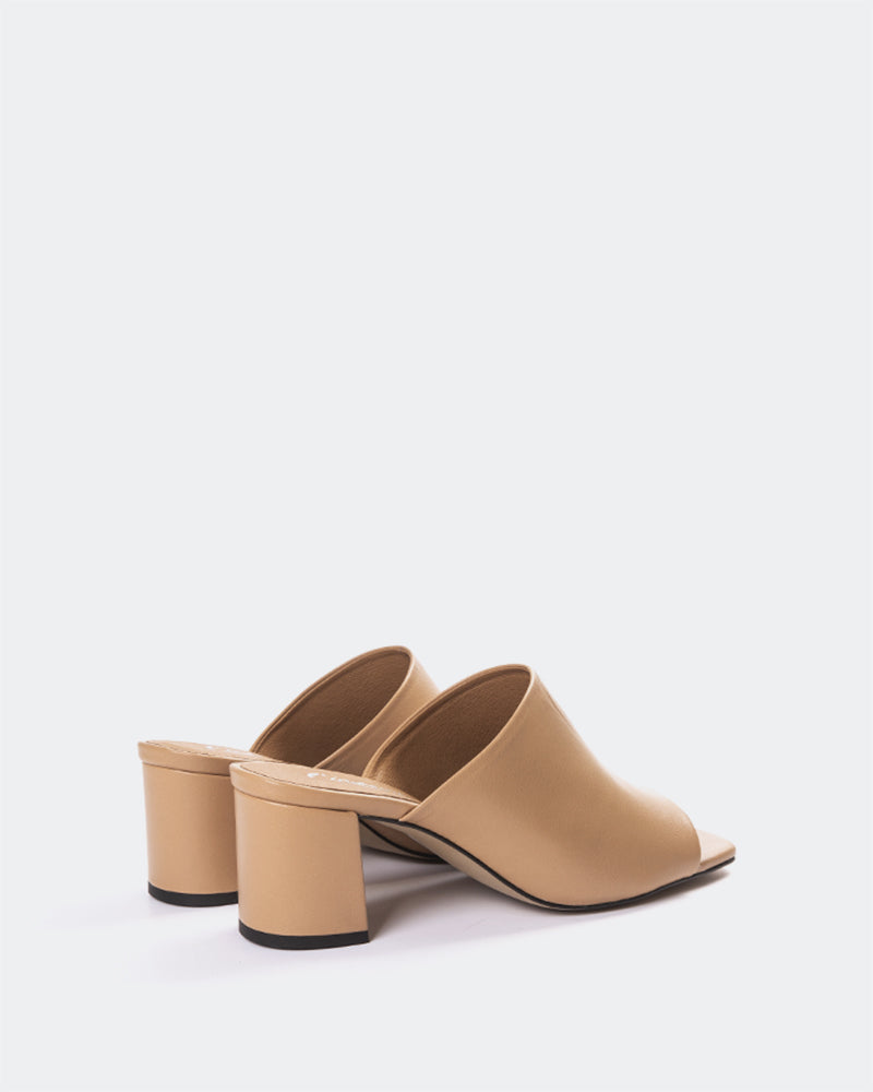 L'INTERVALLE Pelham Women's Sandal Mid Heel Mules Camel Leather