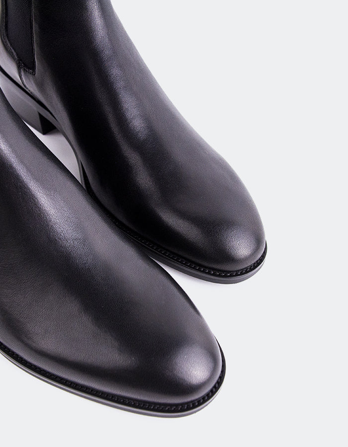 L'INTERVALLE Bottines Chelsea pour femme Phobos Noir