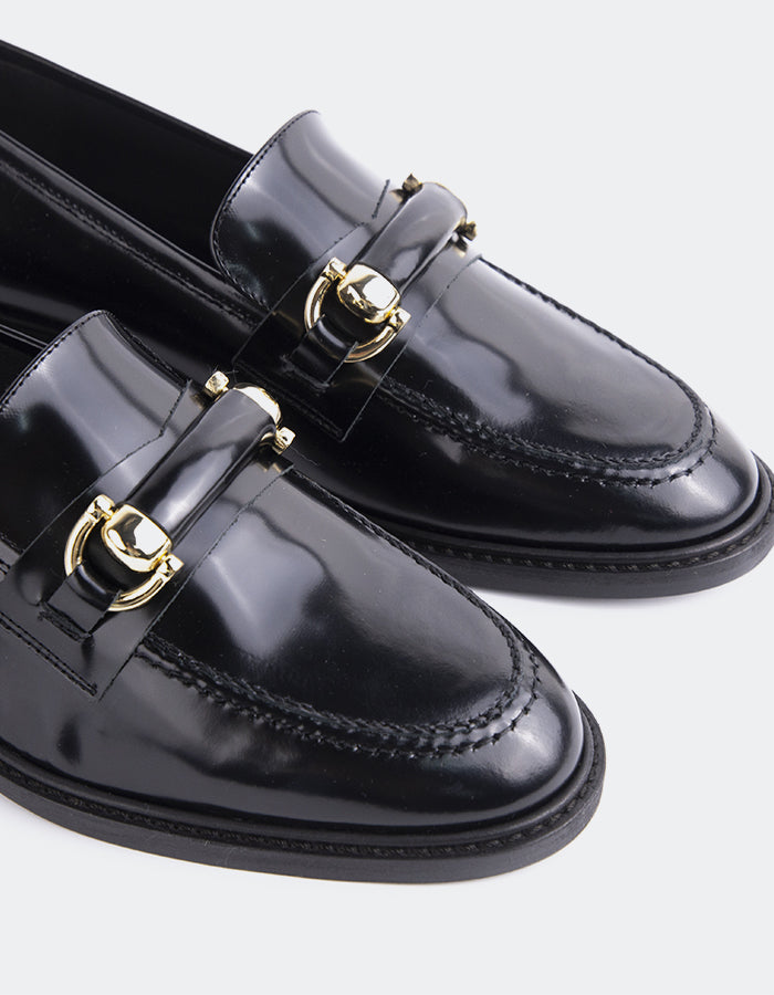 L'INTERVALLE Prato Women's Loafers Black Leather