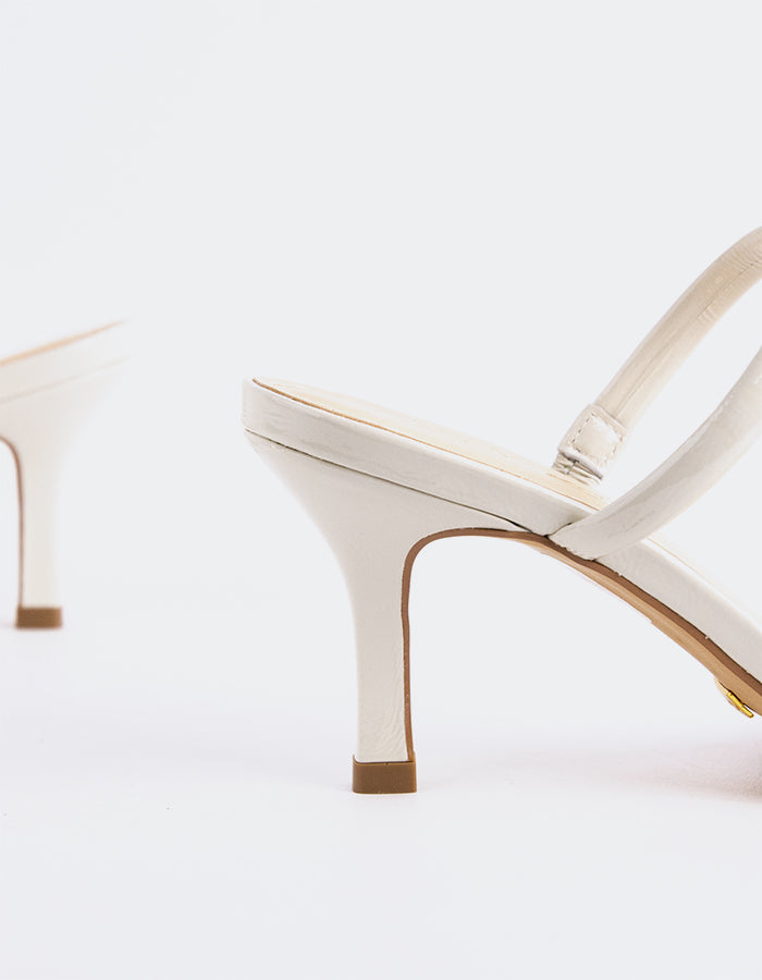 L'INTERVALLE Pretty Sandales mules à double bride pour femmes Blanc Cassé Naplack