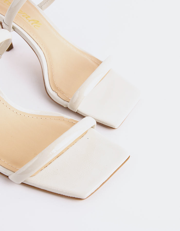 L'INTERVALLE Pretty Sandales mules à double bride pour femmes Blanc Cassé Naplack