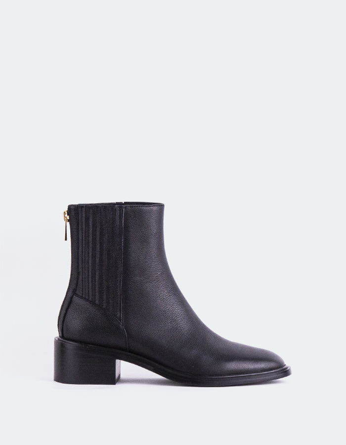 L'INTERVALLE Remie Bottines Chelsea pour femmes Cuir Noir