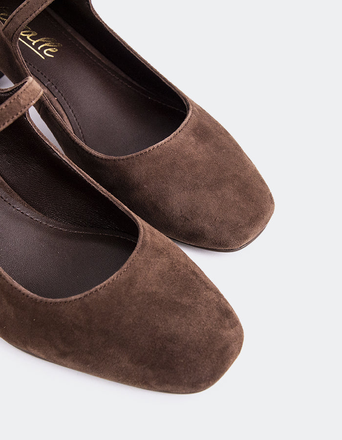 L'INTERVALLE Rosalba Chaussures pour femmes Mary Jane Brun Suède