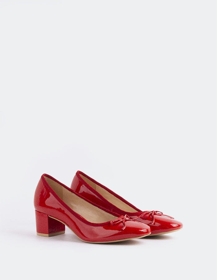 L'INTERVALLE Ruslan Women's Shoe Mid Heel Pumps Red Patent