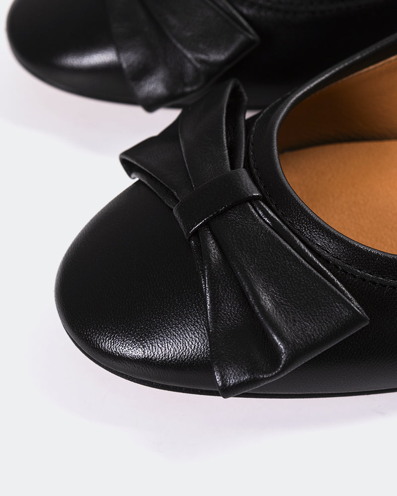 L'INTERVALLE Saikung Chaussures pour femmes Escarpins à Bride Arrière Noir  Cuir