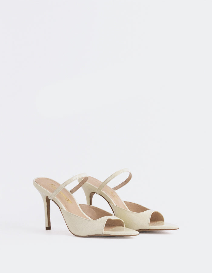 L'INTERVALLE Scilla Femmes Strap Mule Sandales Blanc Cassé Naplack Cuir