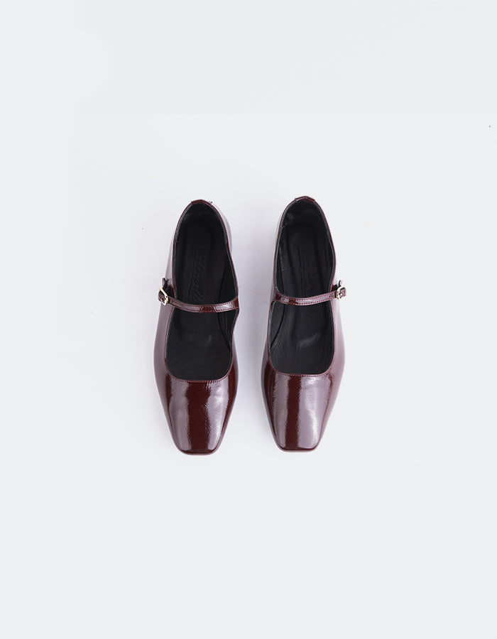 L'INTERVALLE Sylph Women's Mary Jane Flats Burgundy Patent Leather