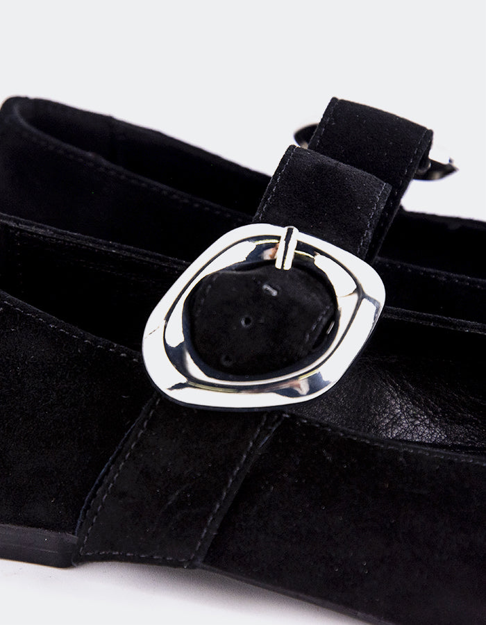 L'INTERVALLE Vady Femmes Mary Jane Chaussures plates Noir Suède