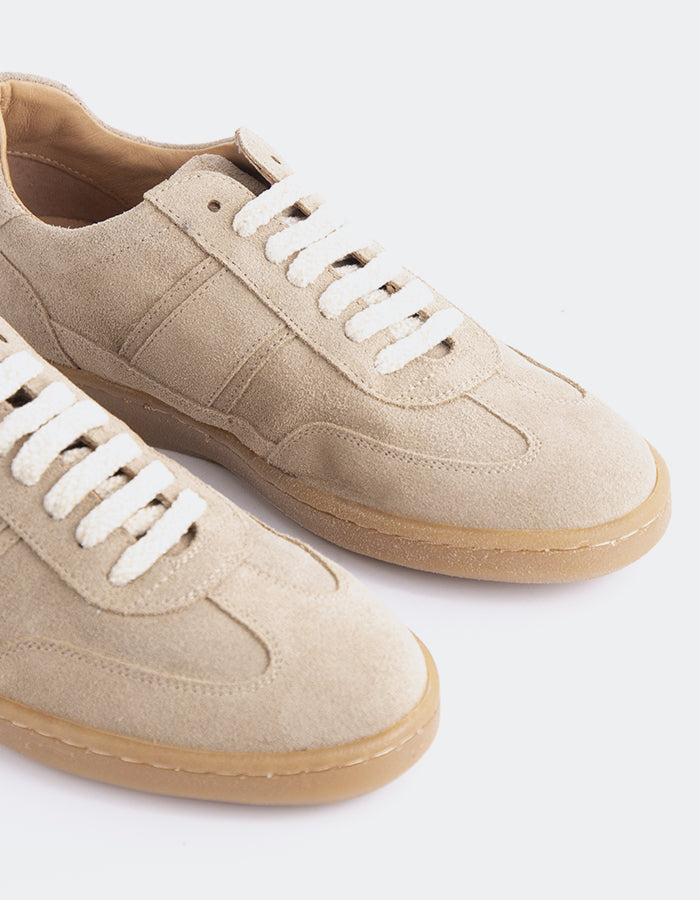 L'INTERVALLE Varzi Baskets Femme Beige Suède