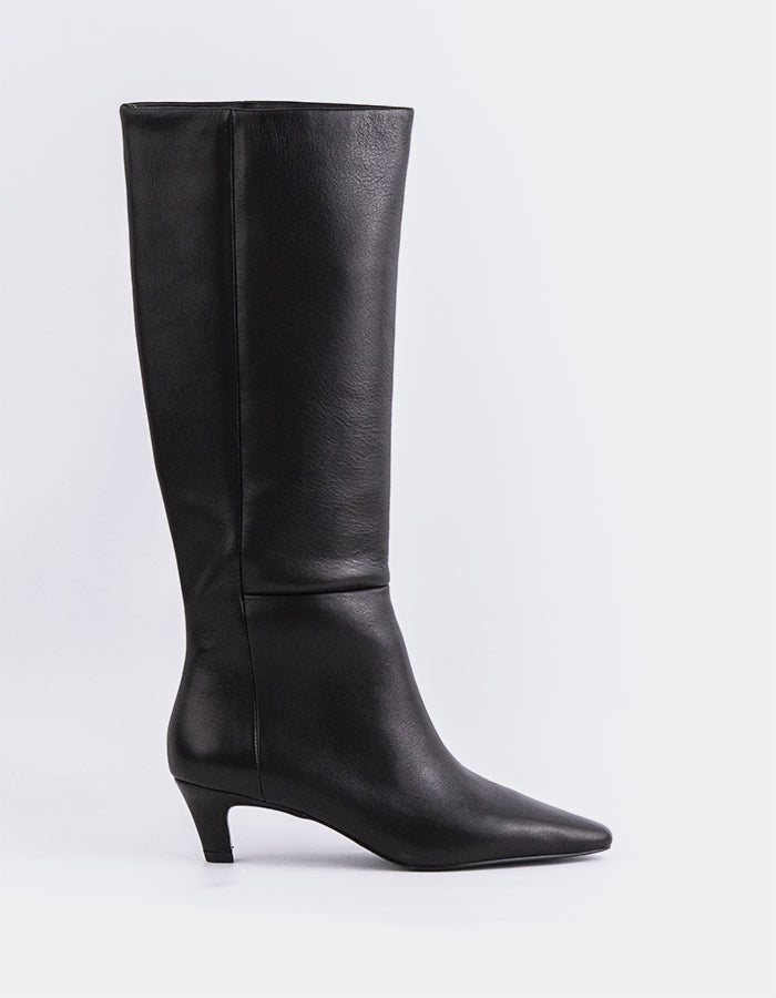 L'INTERVALLE Velletri Women's Kitten-Heel Tall Boots Black Leather