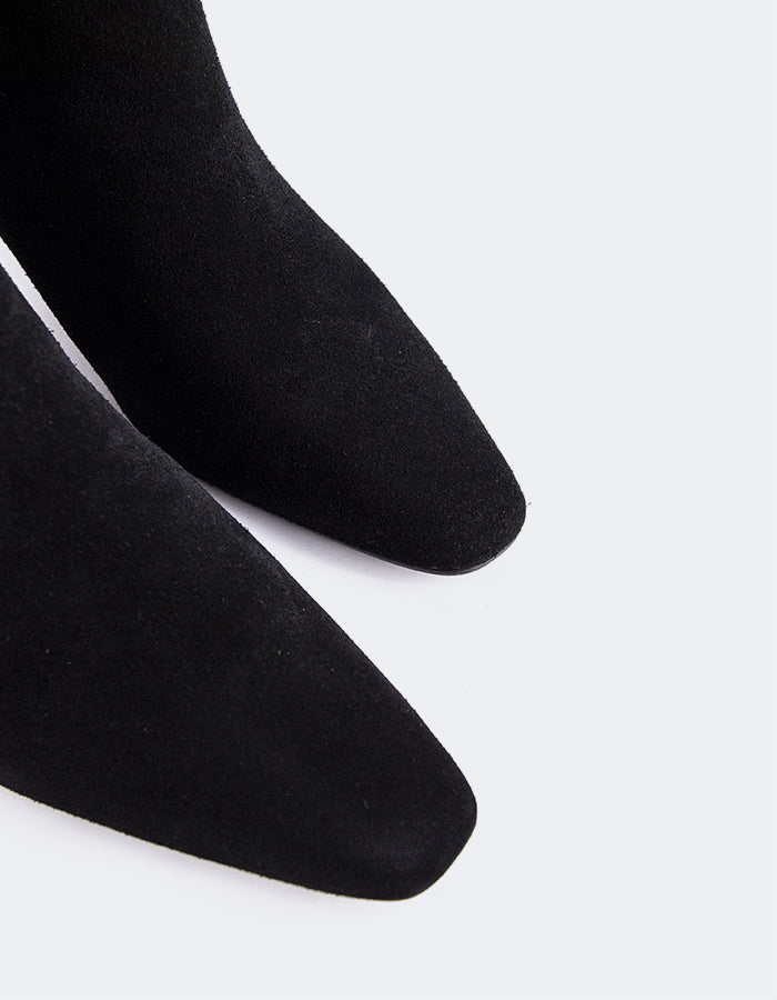 L'INTERVALLE Velletri Women's Kitten-Heel Tall Boots Black Suede