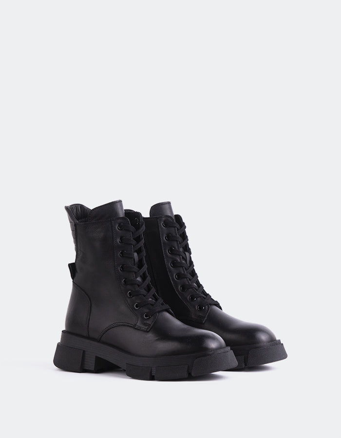 L'INTERVALLE Zamora Women's Ankle Combat Boots Black Leather