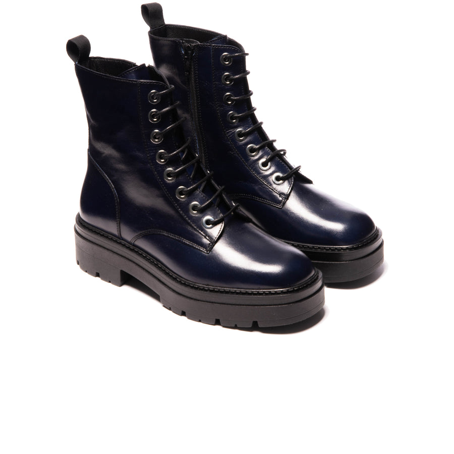Chietti Navy Leather