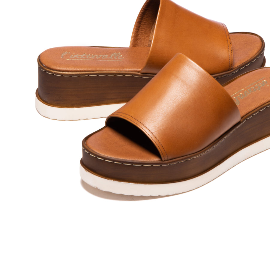 Cefalu Tan Leather (4599200284752)