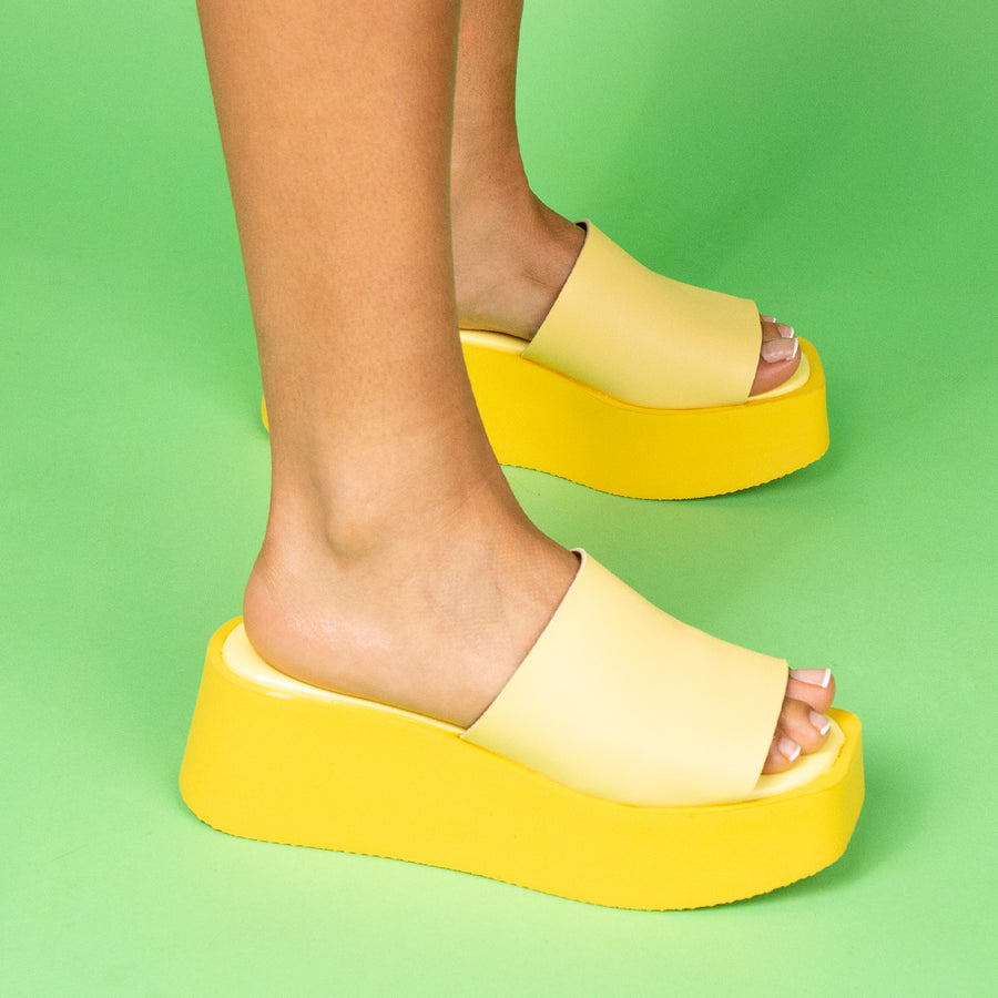 Bologna Yellow Leather