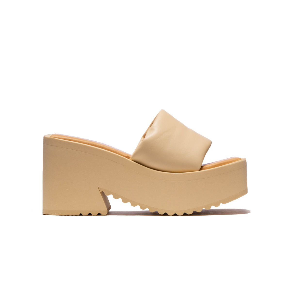 Mony Nude Leather – L'INTERVALLE