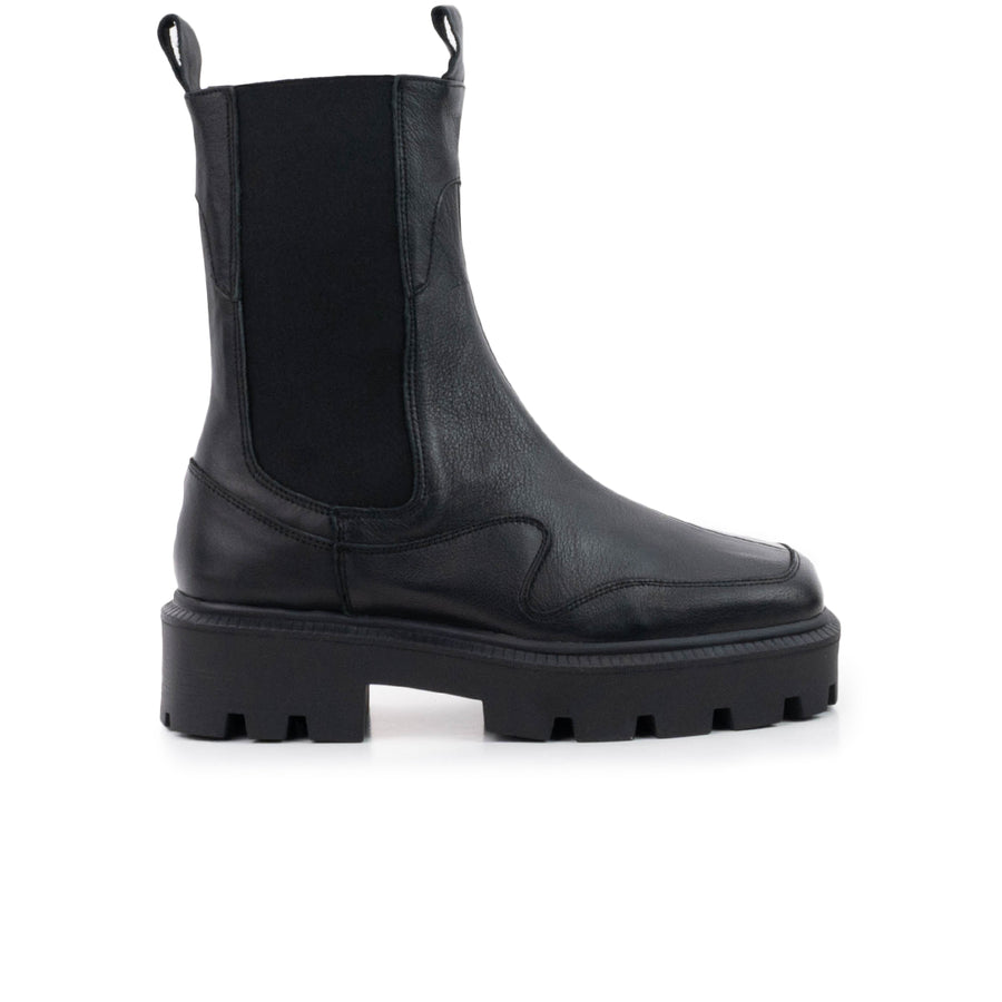 Muggle Black Leather (6608476242000)